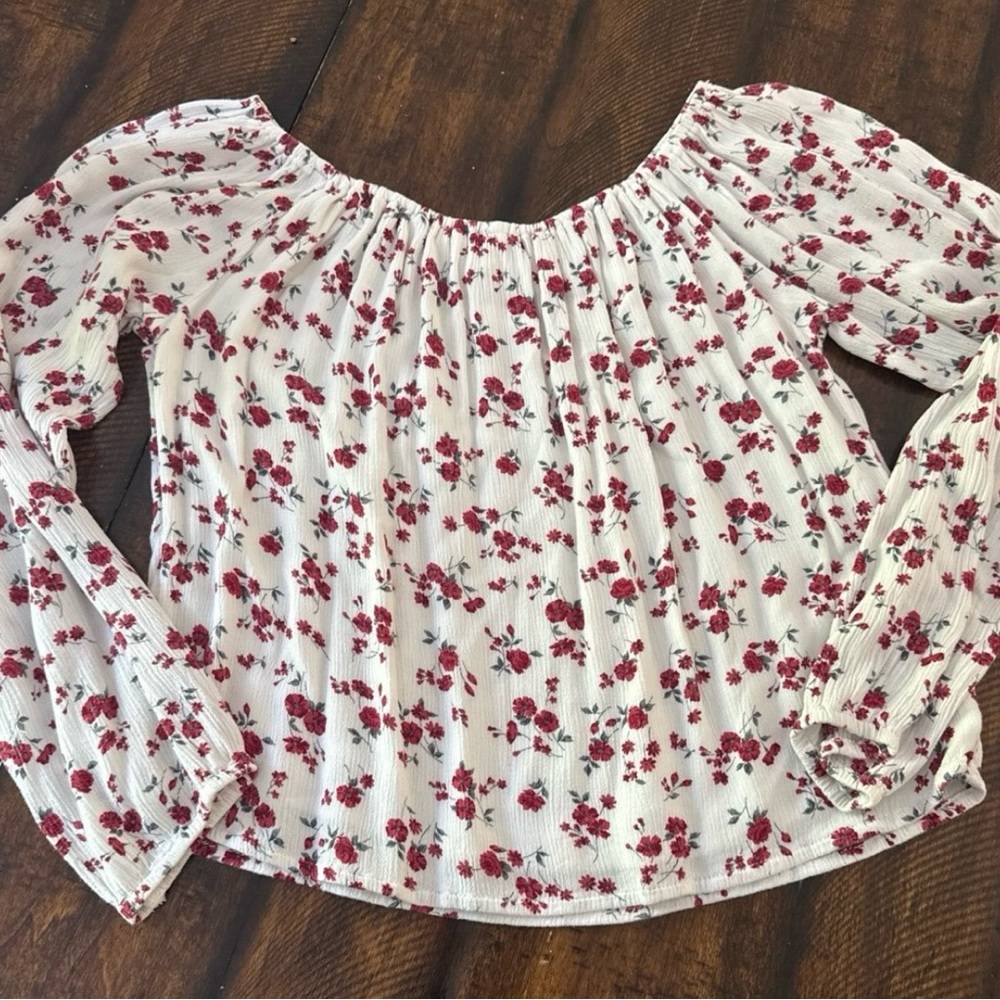 Hollister Top